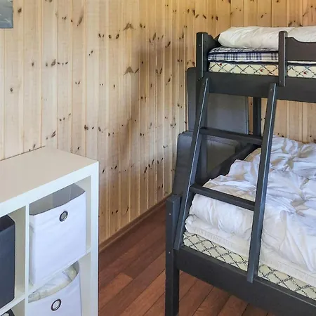 In With Kitchen Vradal